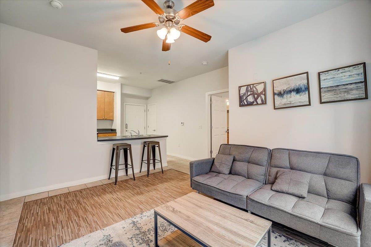 2515 Pearl # 212, Austin, TX 78705