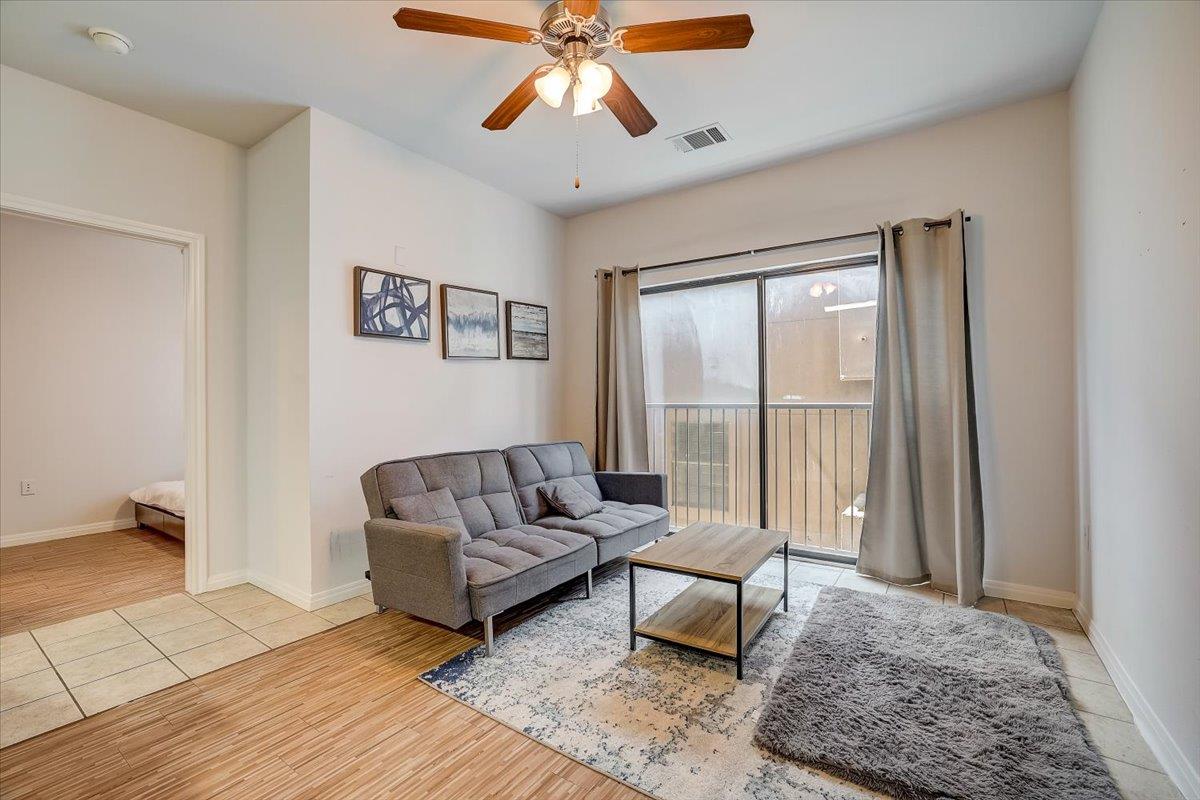 2515 Pearl # 212, Austin, TX 78705