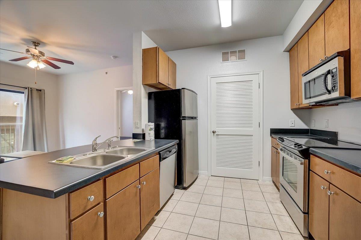 2515 Pearl # 212, Austin, TX 78705