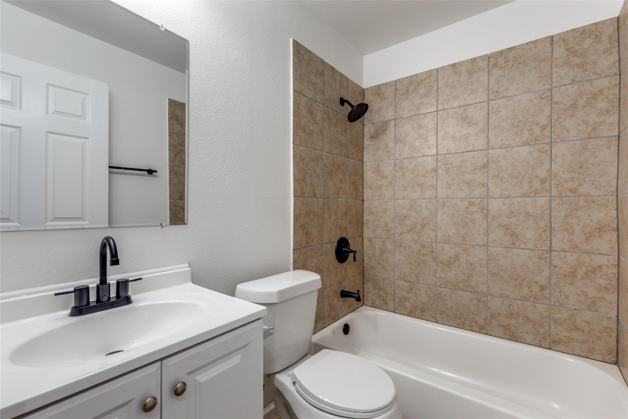 7204 Kellner Cv, Del Valle, TX 78617