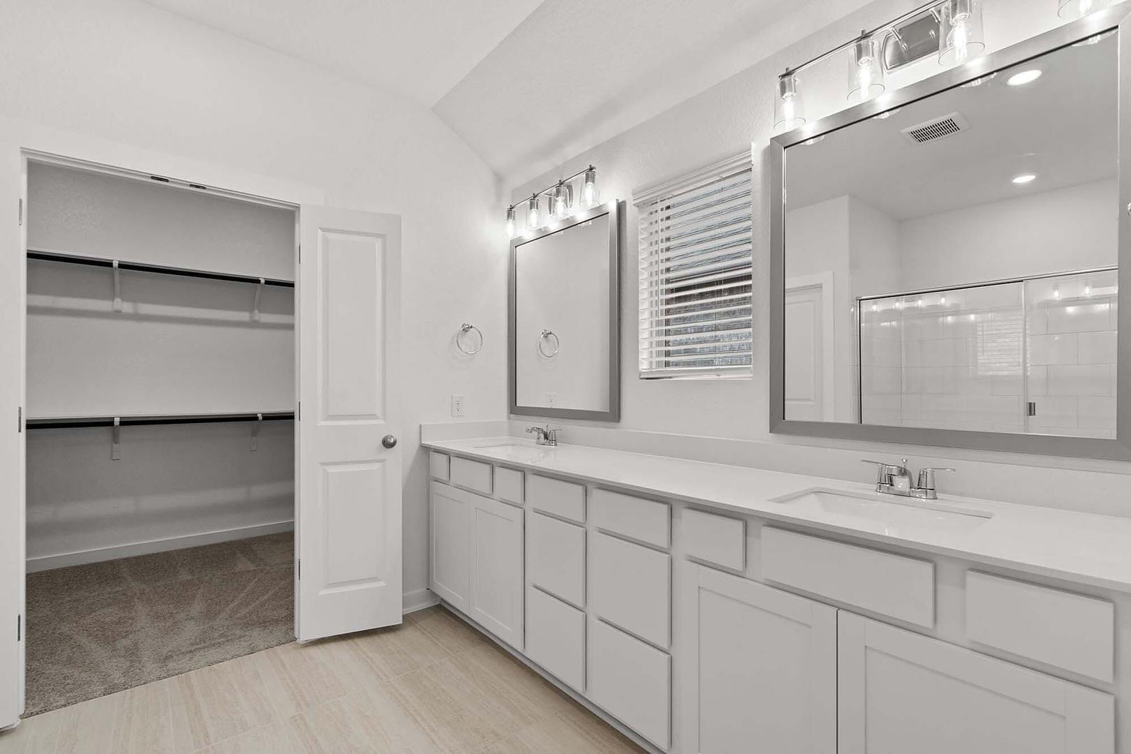 521 Bloomington Loop, Hutto, TX 78634