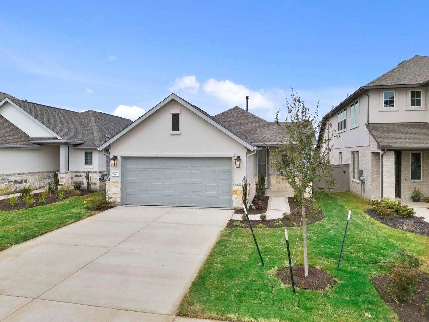 521 Bloomington Loop, Hutto, TX 78634