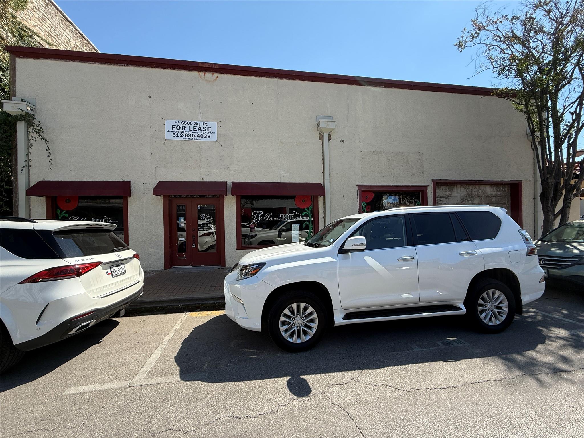 817 S Austin Ave, Georgetown, TX 78626