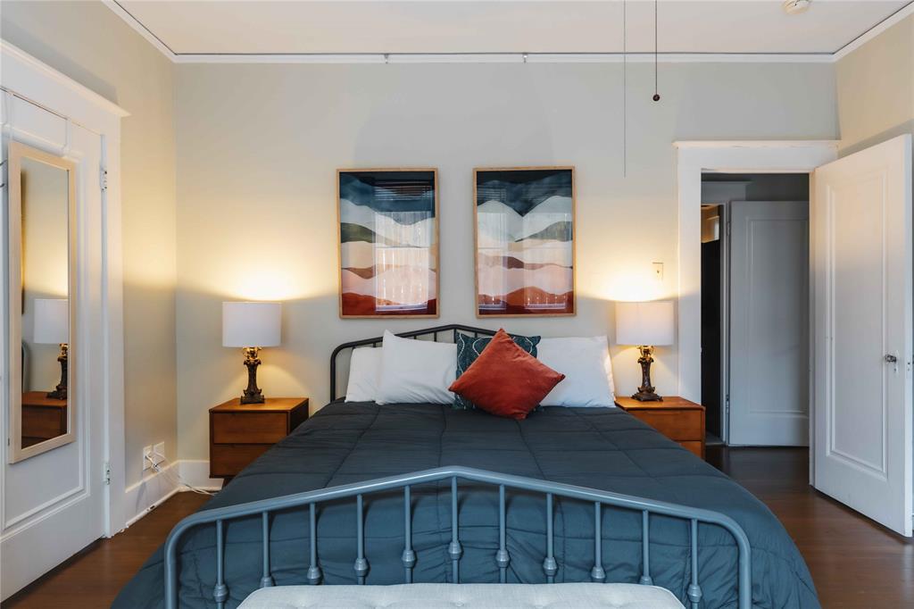 2623 Salado St, Austin, TX 78705