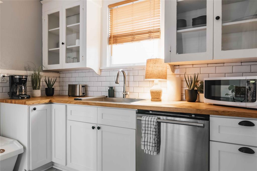 2623 Salado St, Austin, TX 78705