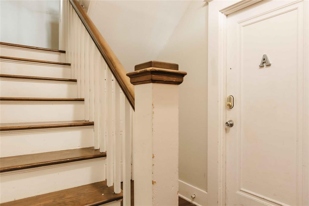 2623 Salado St, Austin, TX 78705