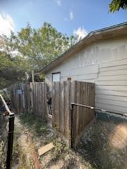 21471 Coyote Trl # 10, Leander, TX 78645