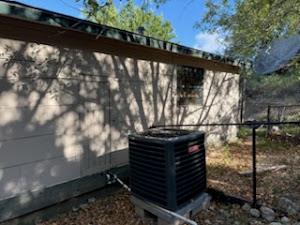 21471 Coyote Trl # 10, Leander, TX 78645