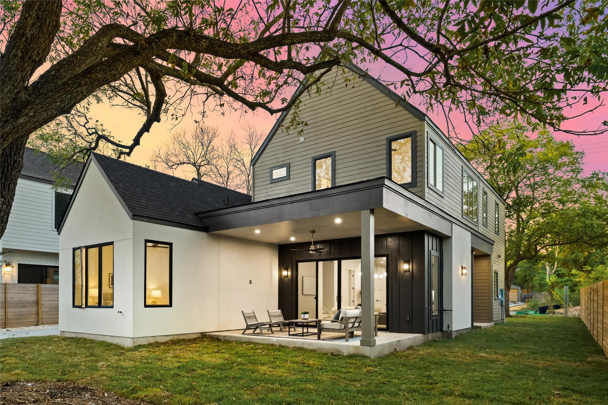 901 Redd St # 1, Austin, TX 78745