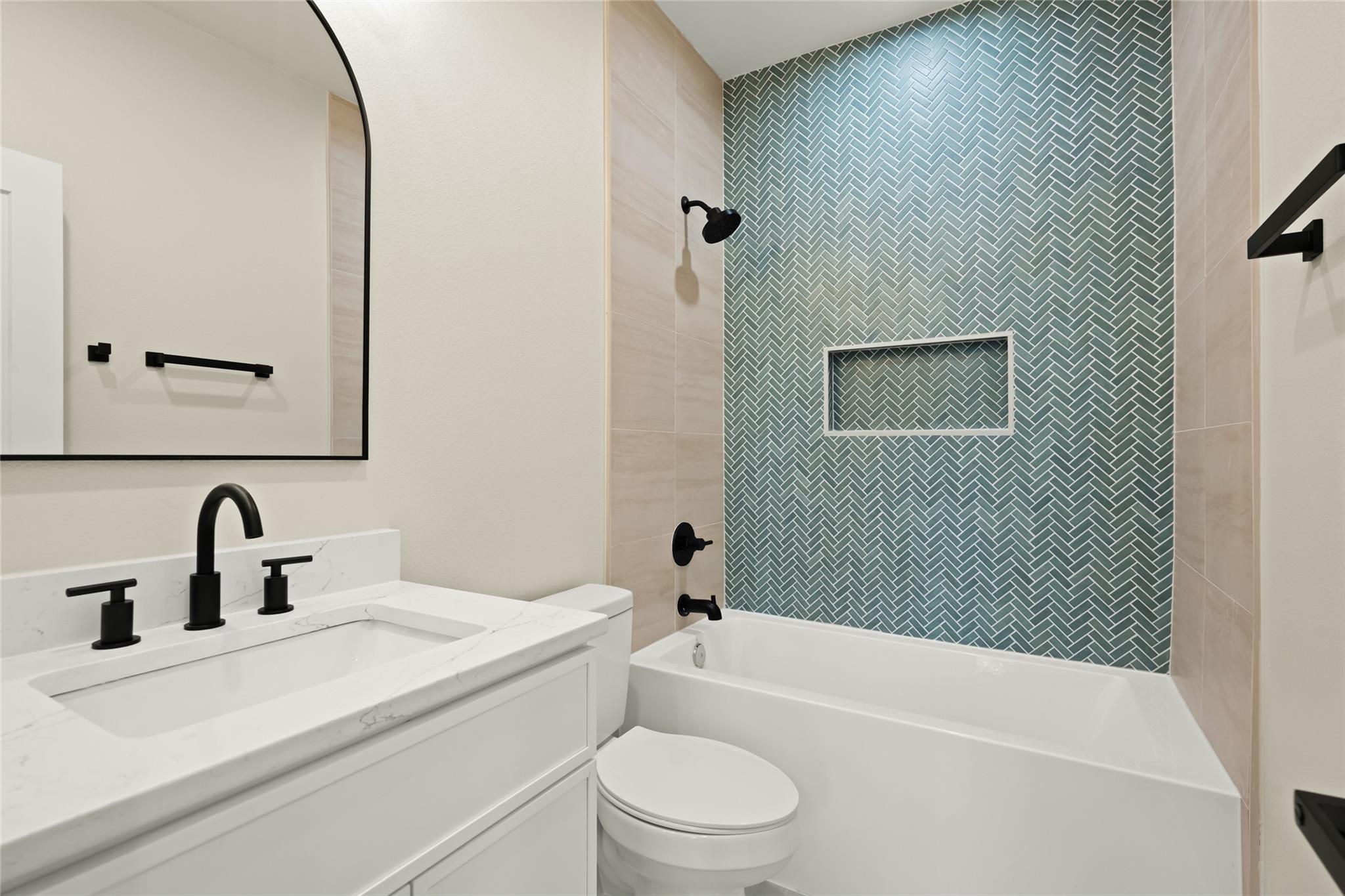 901 Redd St # 1, Austin, TX 78745