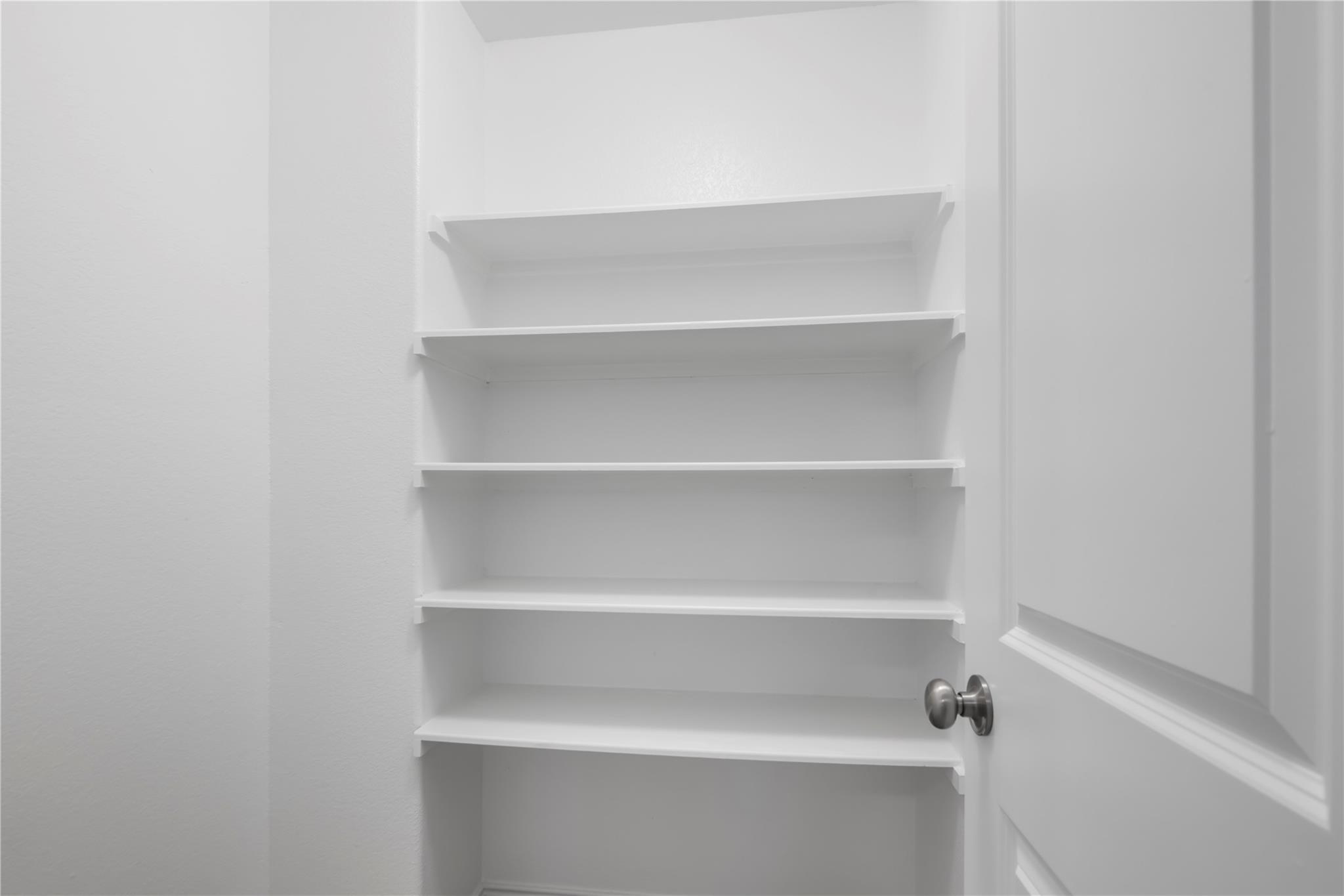 148 Rowdy Yates Way, Jarrell, TX 76537