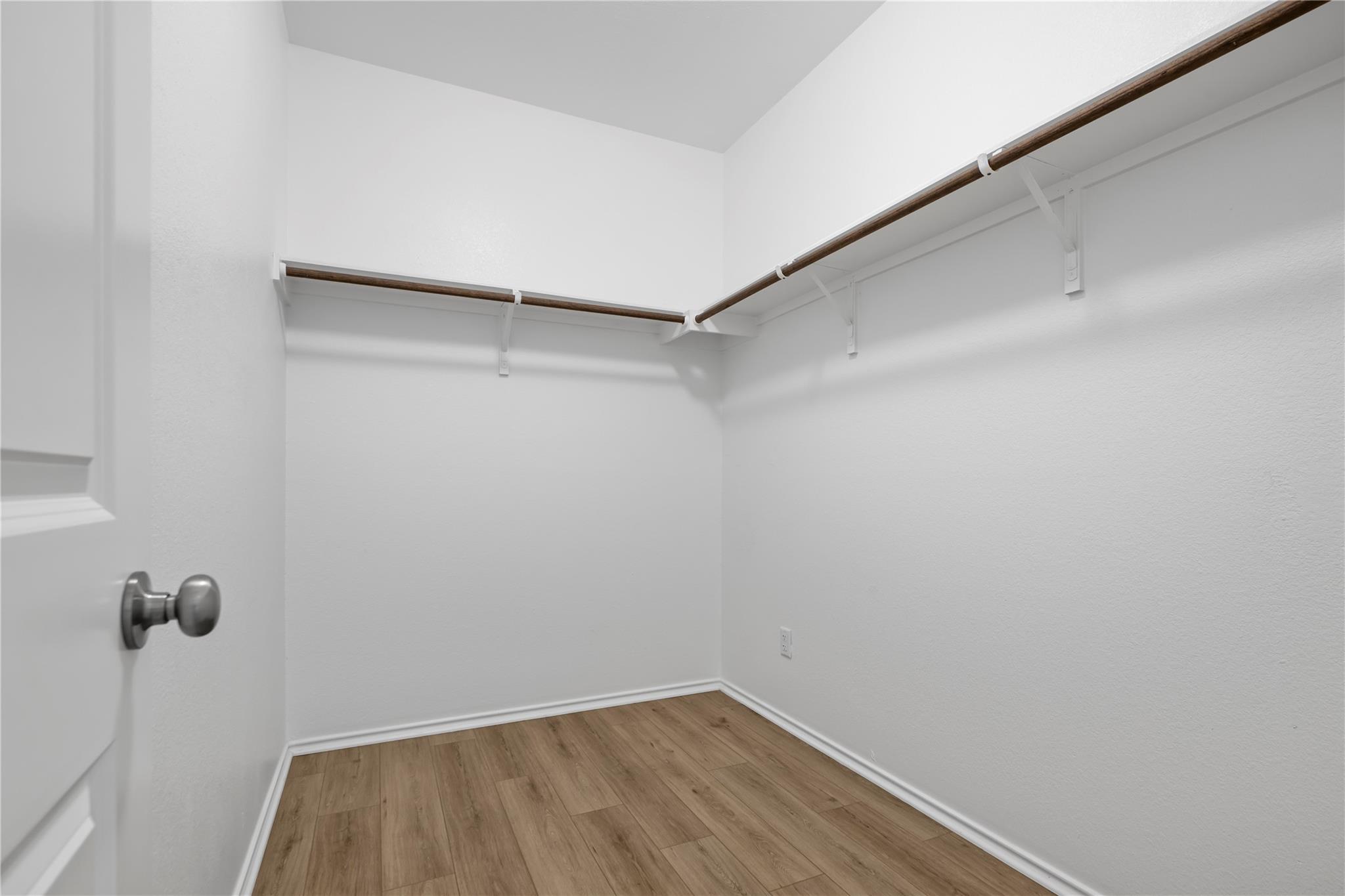 148 Rowdy Yates Way, Jarrell, TX 76537