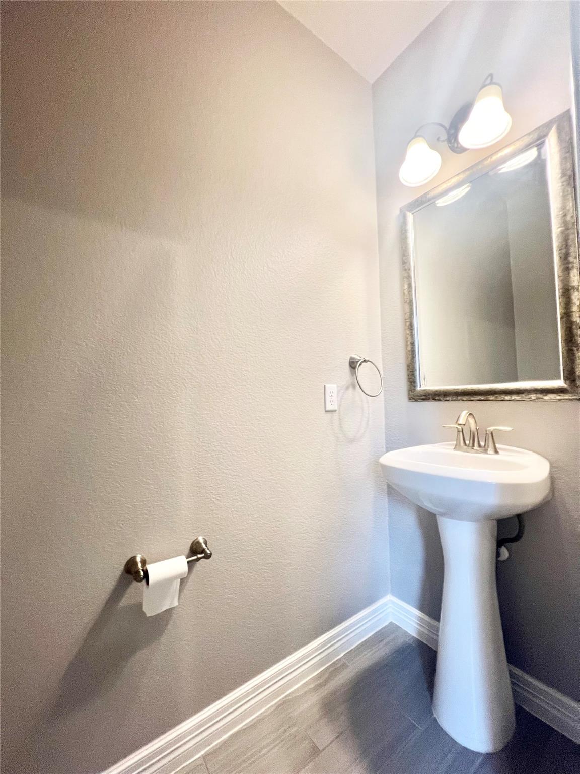 11801 Terraza Cir, Austin, TX 78726