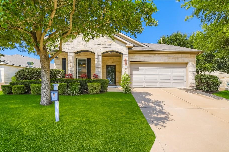 65 White Magnolia Cir, Lakeway, TX 78734