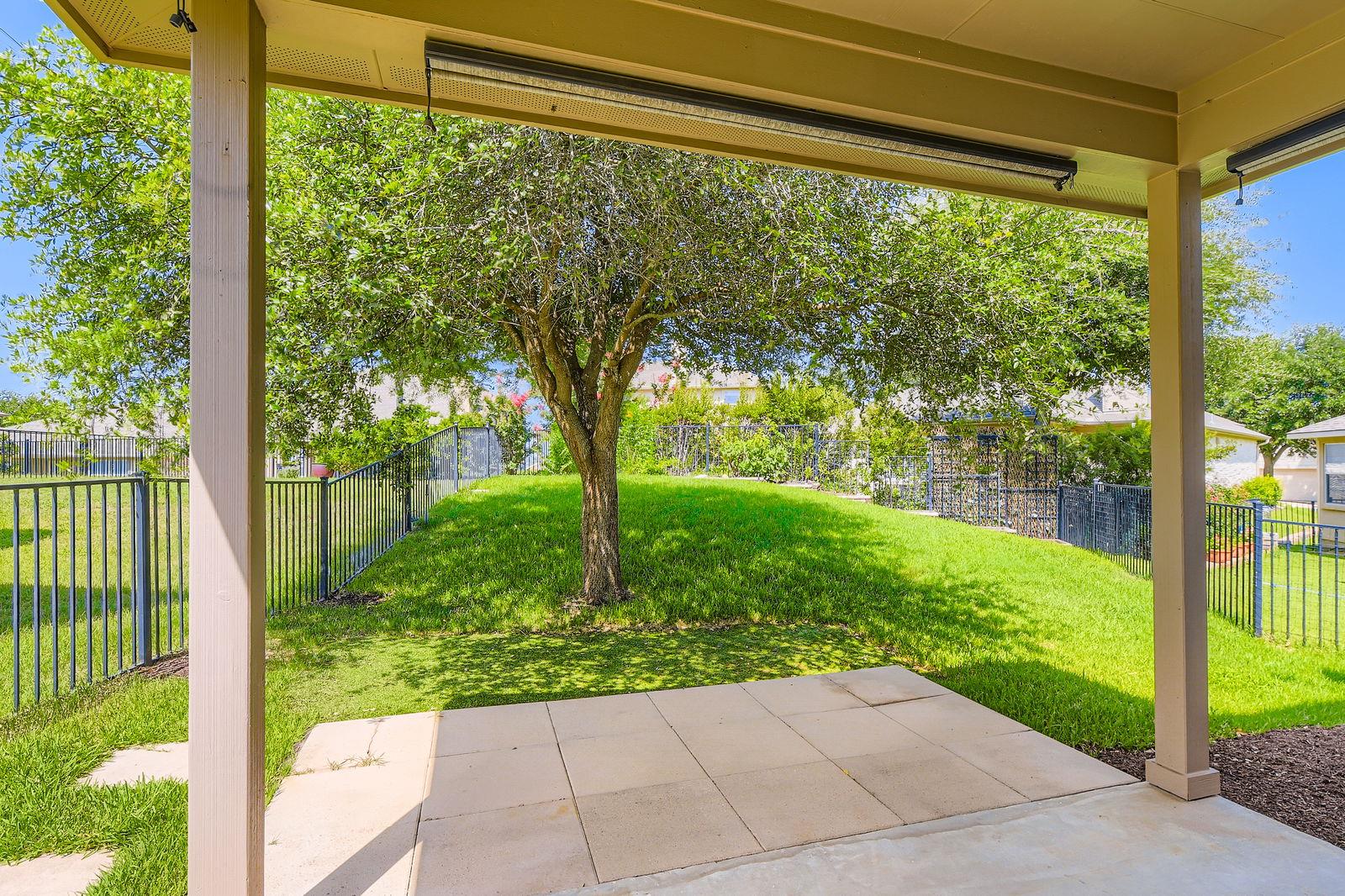 65 White Magnolia Cir, Lakeway, TX 78734