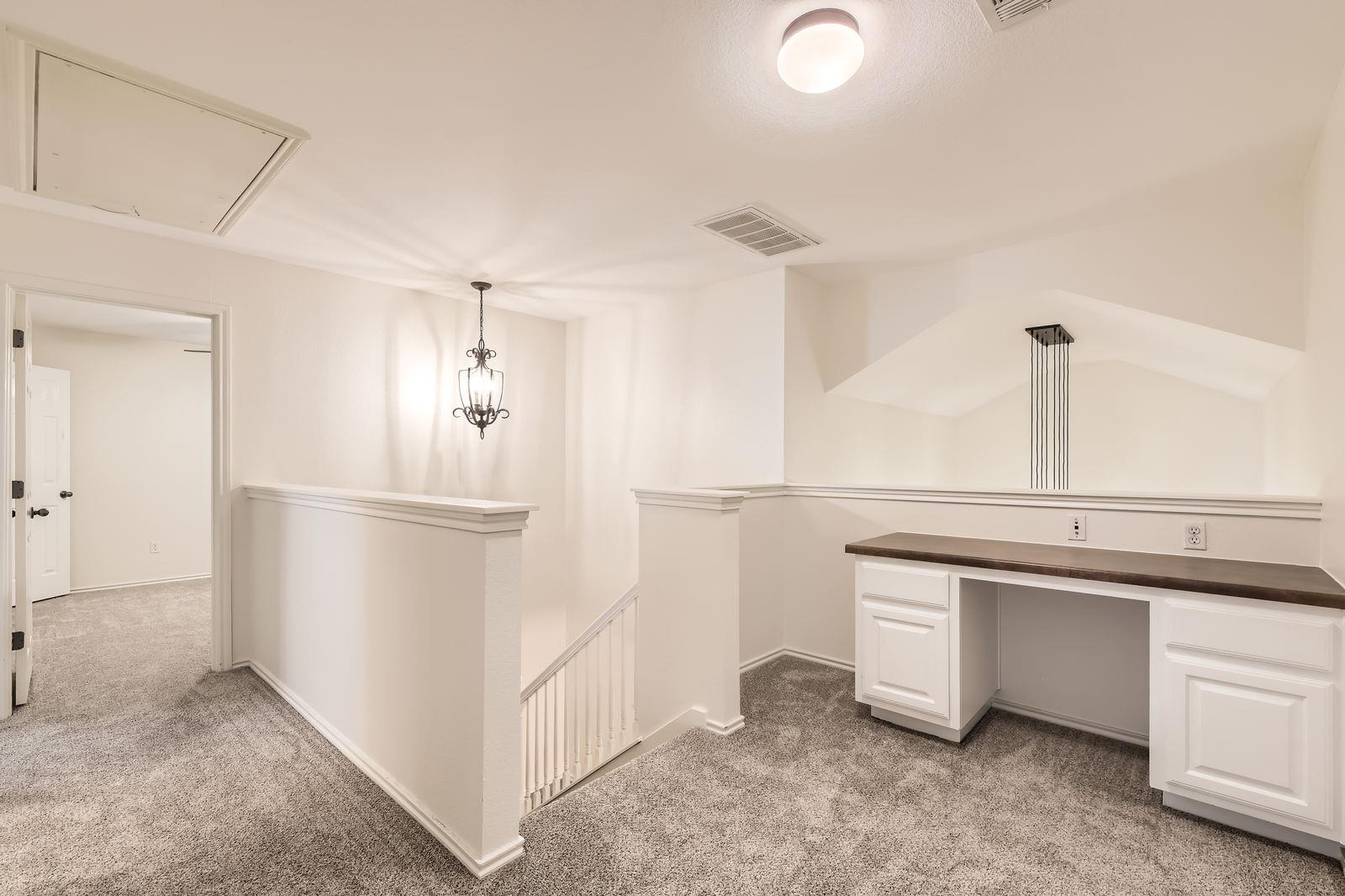 65 White Magnolia Cir, Lakeway, TX 78734