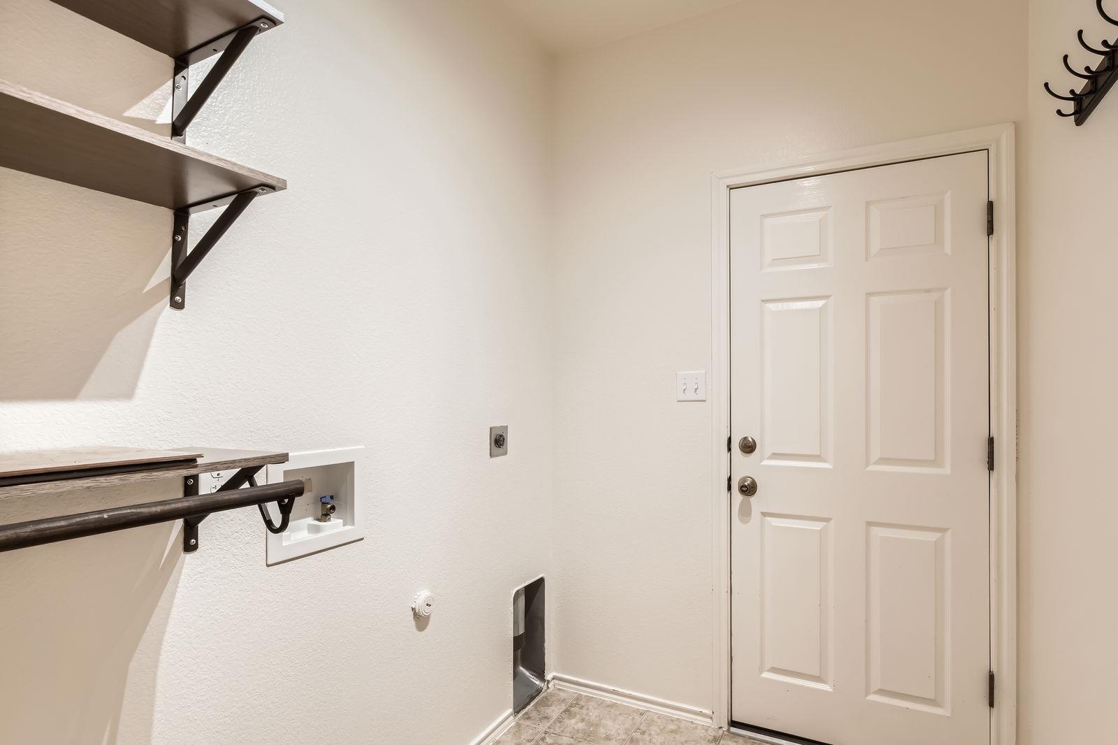 65 White Magnolia Cir, Lakeway, TX 78734