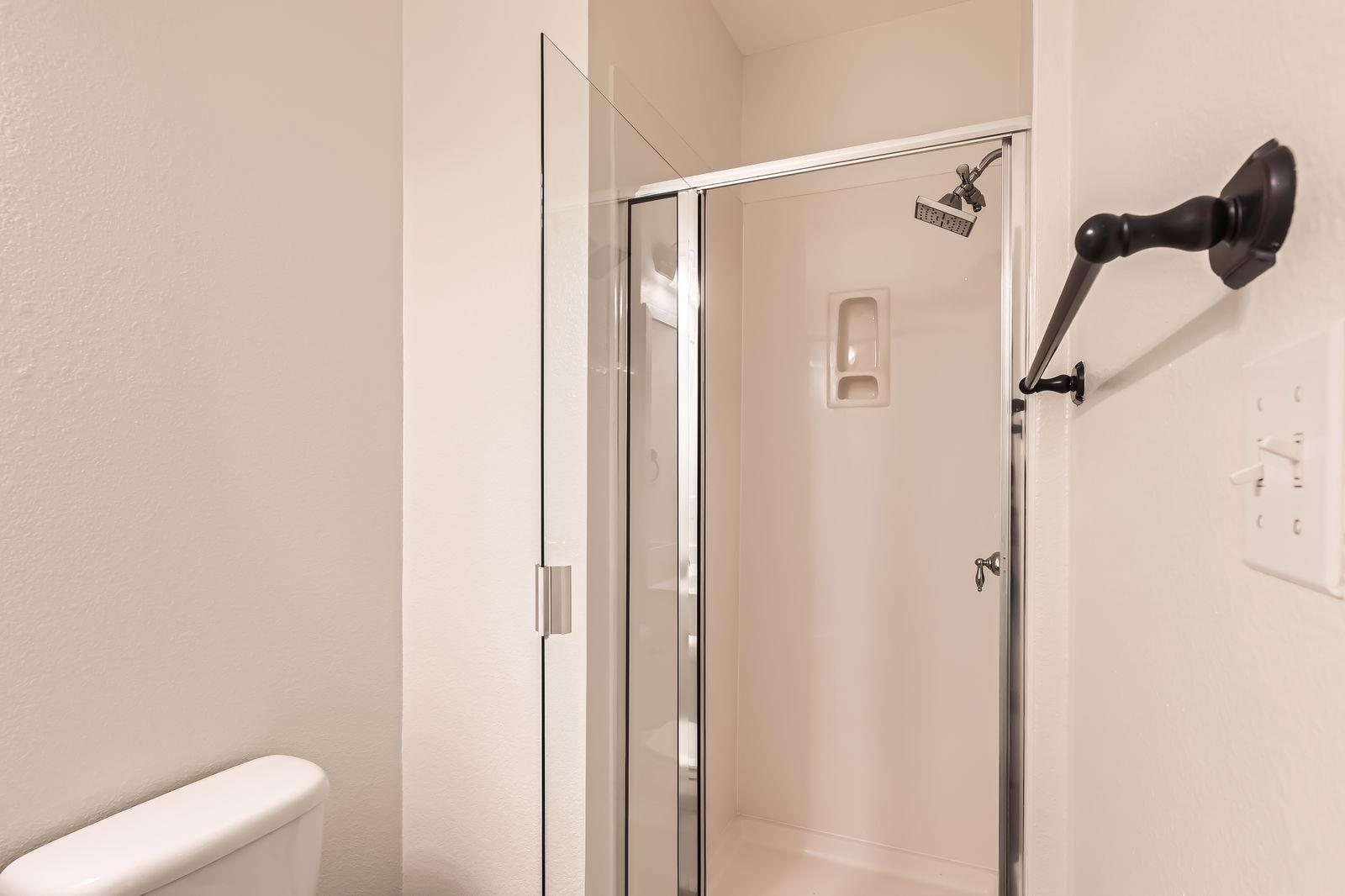 65 White Magnolia Cir, Lakeway, TX 78734