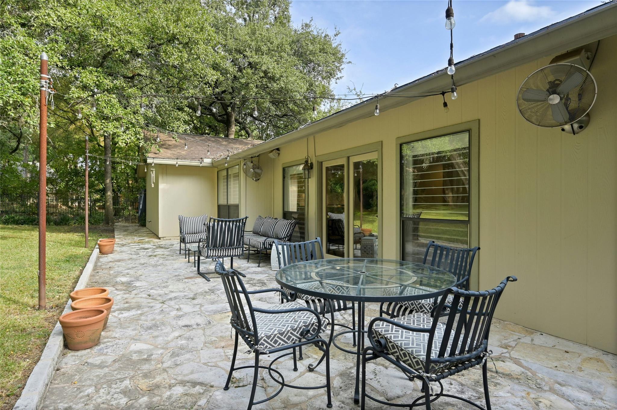 3117 Thousand Oaks Dr, Austin, TX 78746