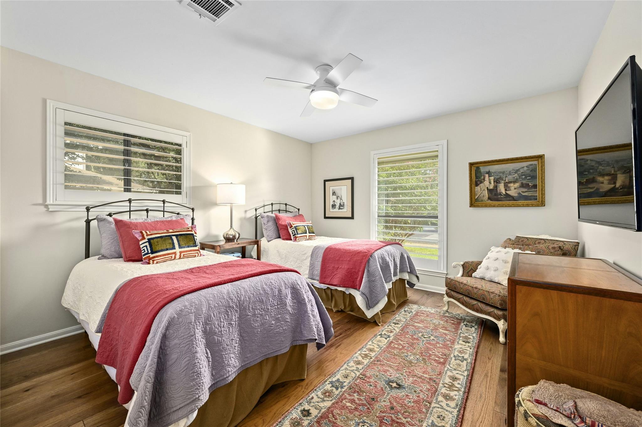 3117 Thousand Oaks Dr, Austin, TX 78746