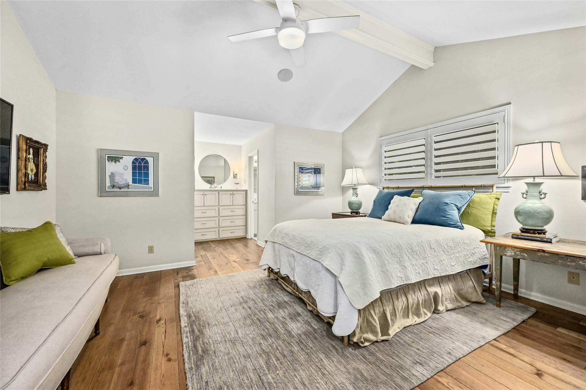 3117 Thousand Oaks Dr, Austin, TX 78746