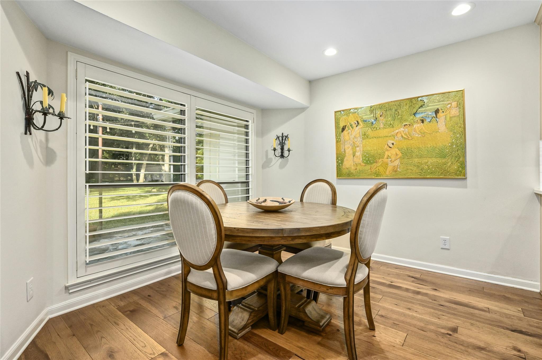 3117 Thousand Oaks Dr, Austin, TX 78746