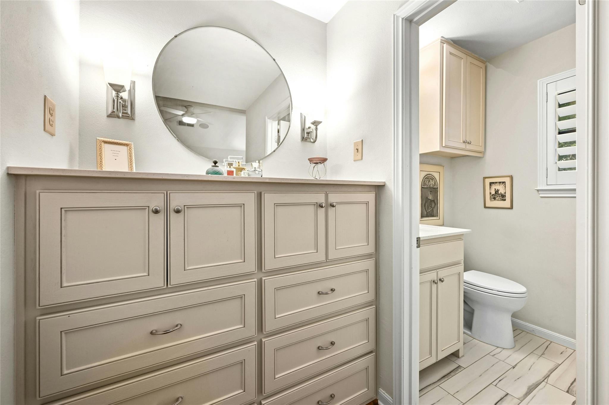 3117 Thousand Oaks Dr, Austin, TX 78746