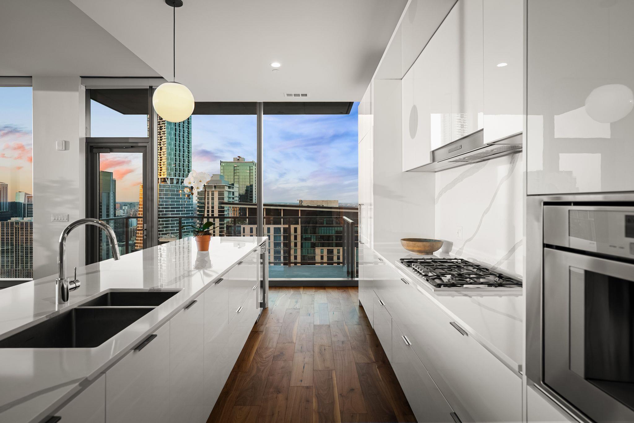 44 East Ave # 4502, Austin, TX 78701