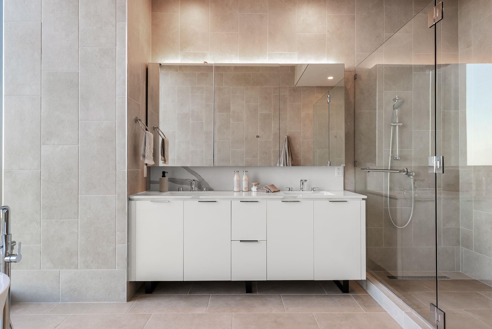 44 East Ave # 4502, Austin, TX 78701