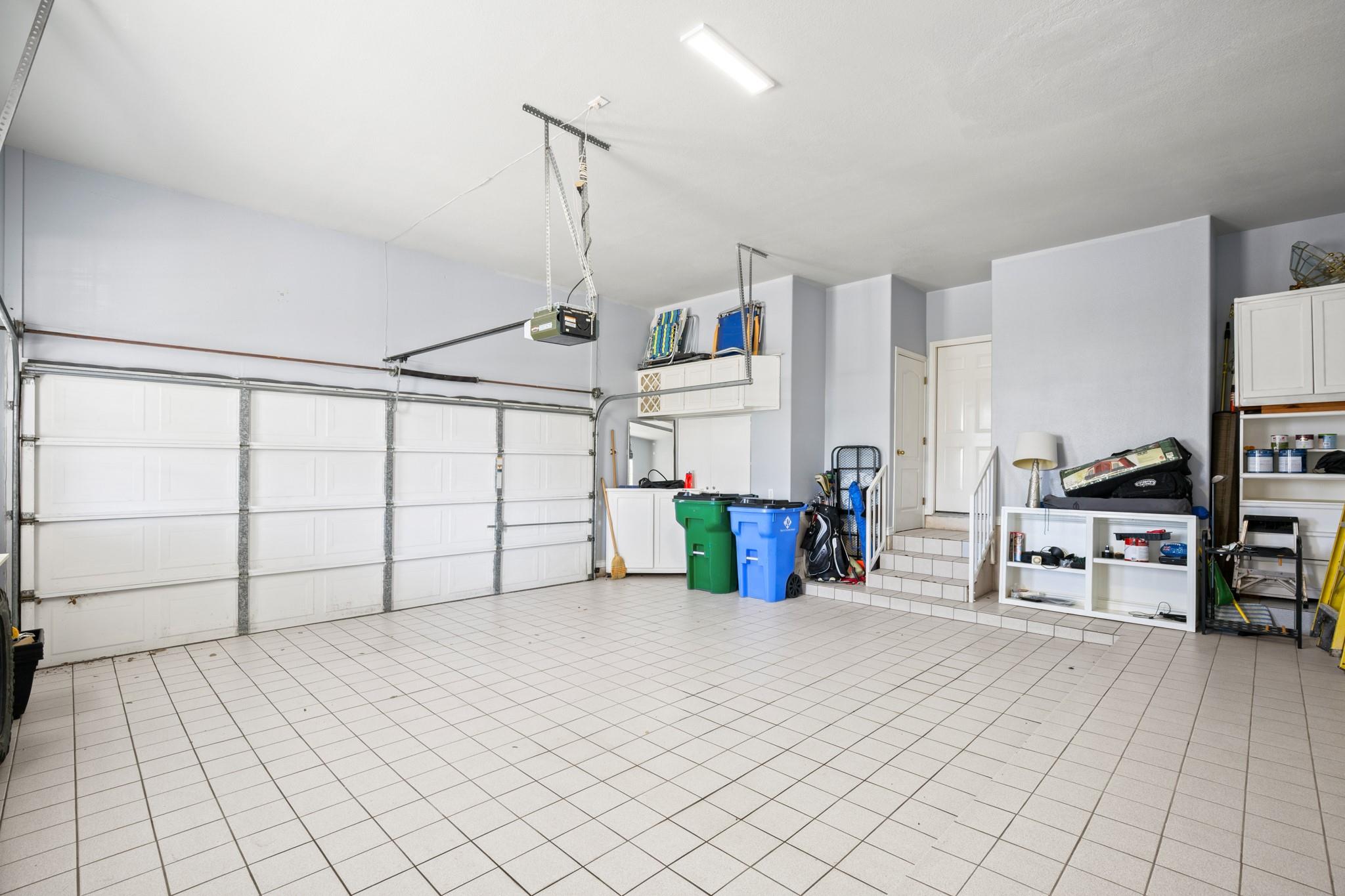 214 Hazeltine Dr, Lakeway, TX 78734