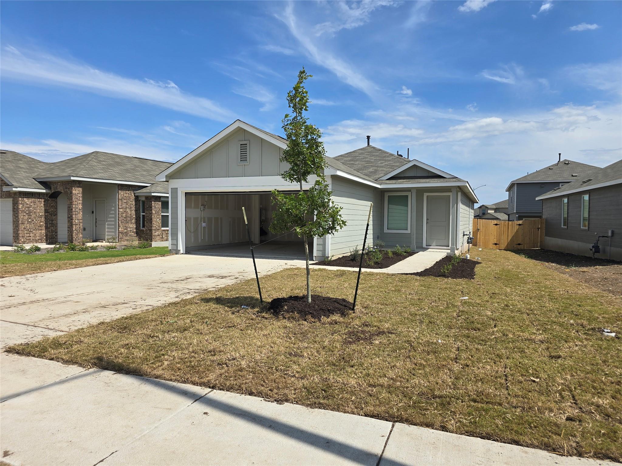 1036 Soapstone Pass, Maxwell, TX 78656