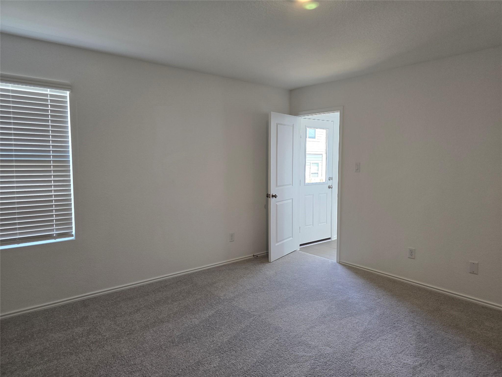 1036 Soapstone Pass, Maxwell, TX 78656