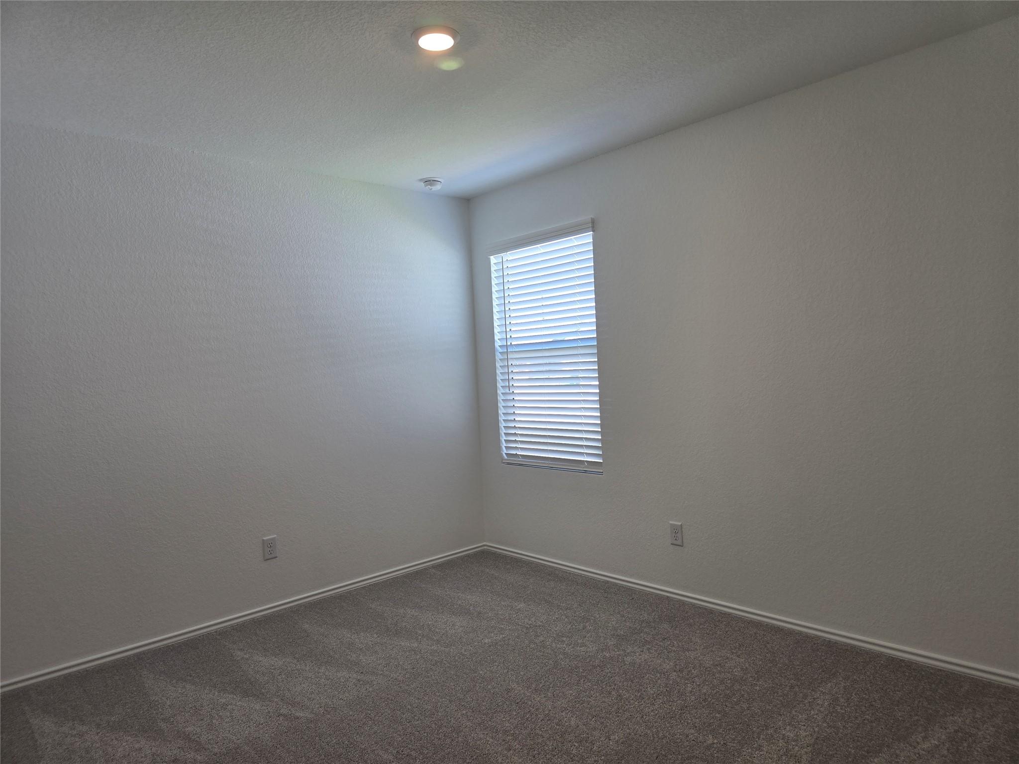 1036 Soapstone Pass, Maxwell, TX 78656