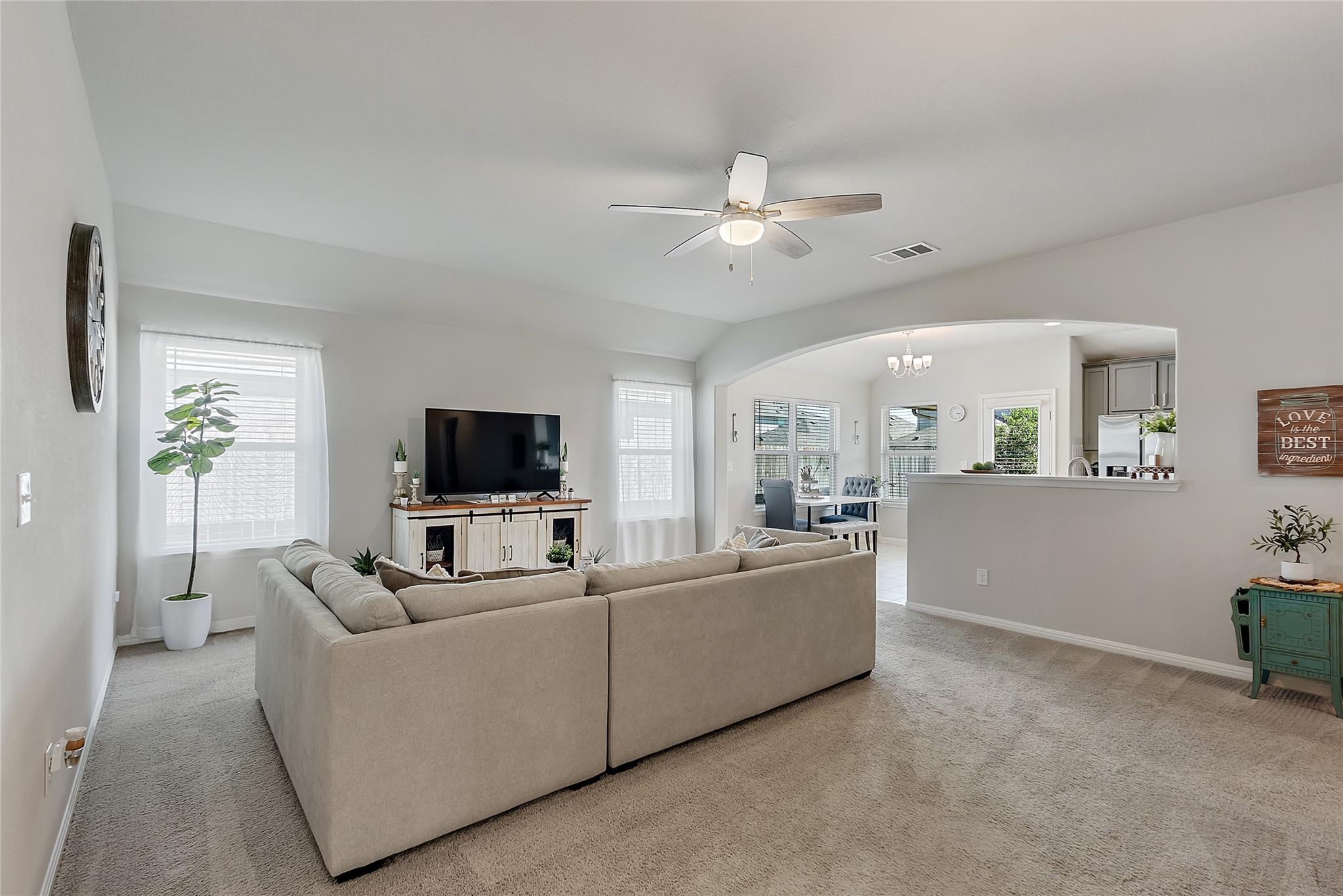 212 Somerville St, Leander, TX 78641