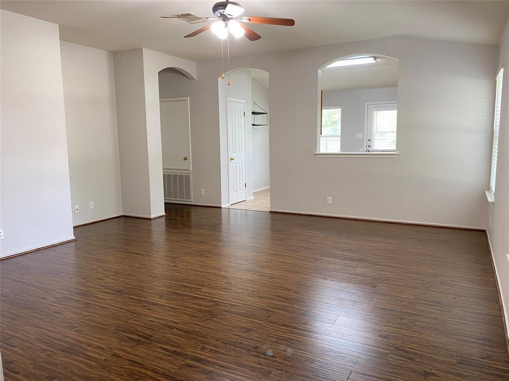 723 Blair Ave, Bastrop, TX 78602