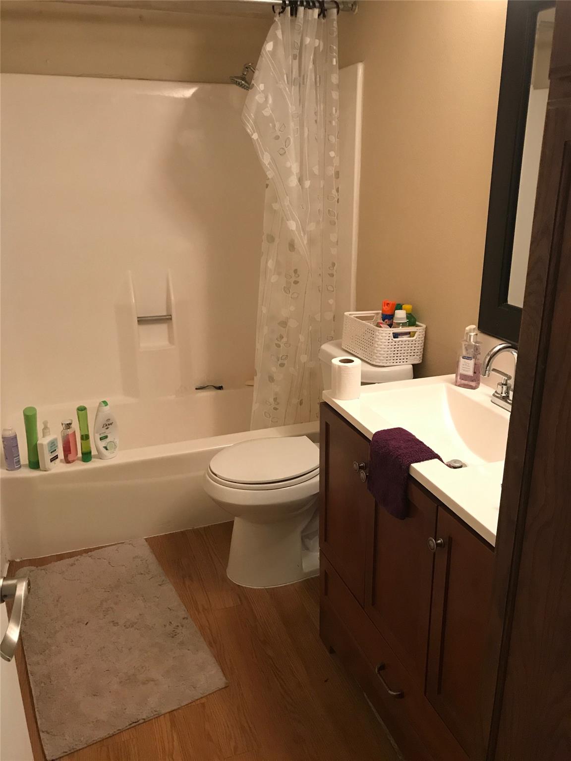 1000 W 26th St # 112, Austin, TX 78705