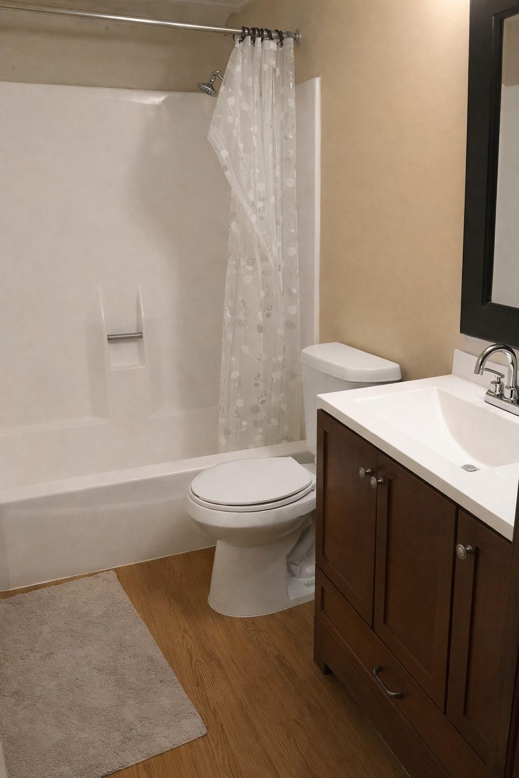 1000 W 26th St # 112, Austin, TX 78705