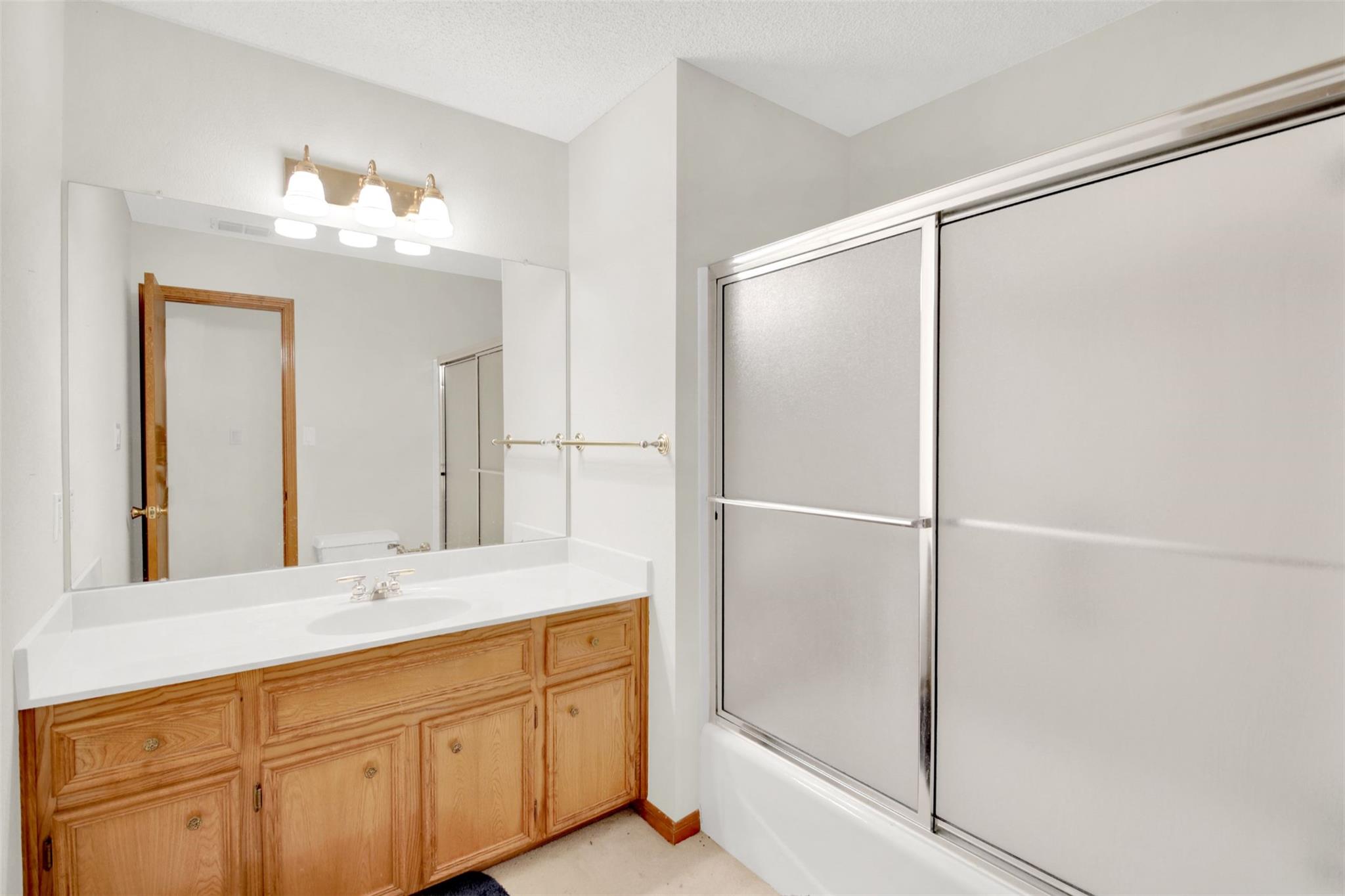 1403 Stone Ridge Dr, Taylor, TX 76574