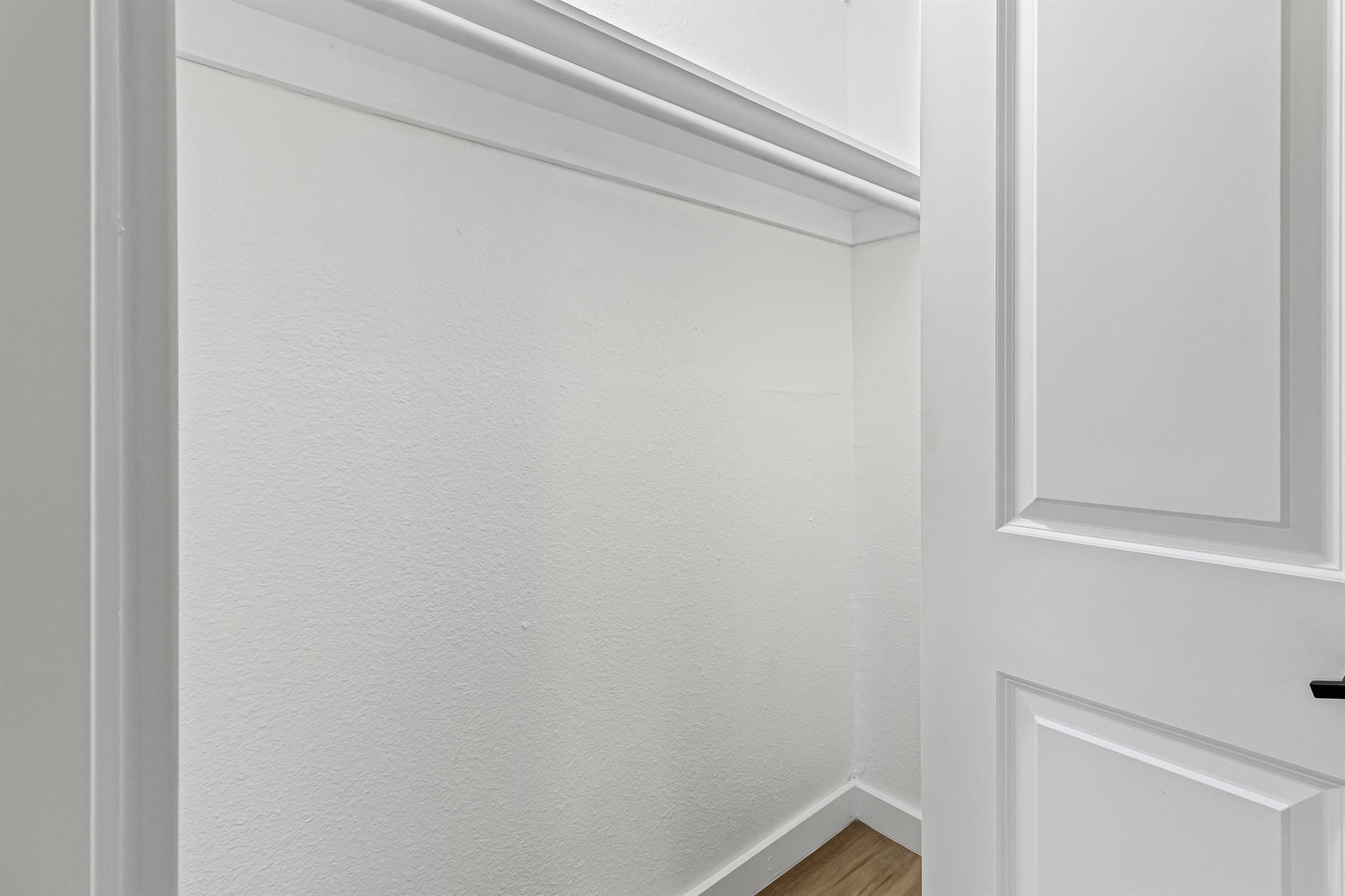 1601 N Redondo Dr, Austin, TX 78721