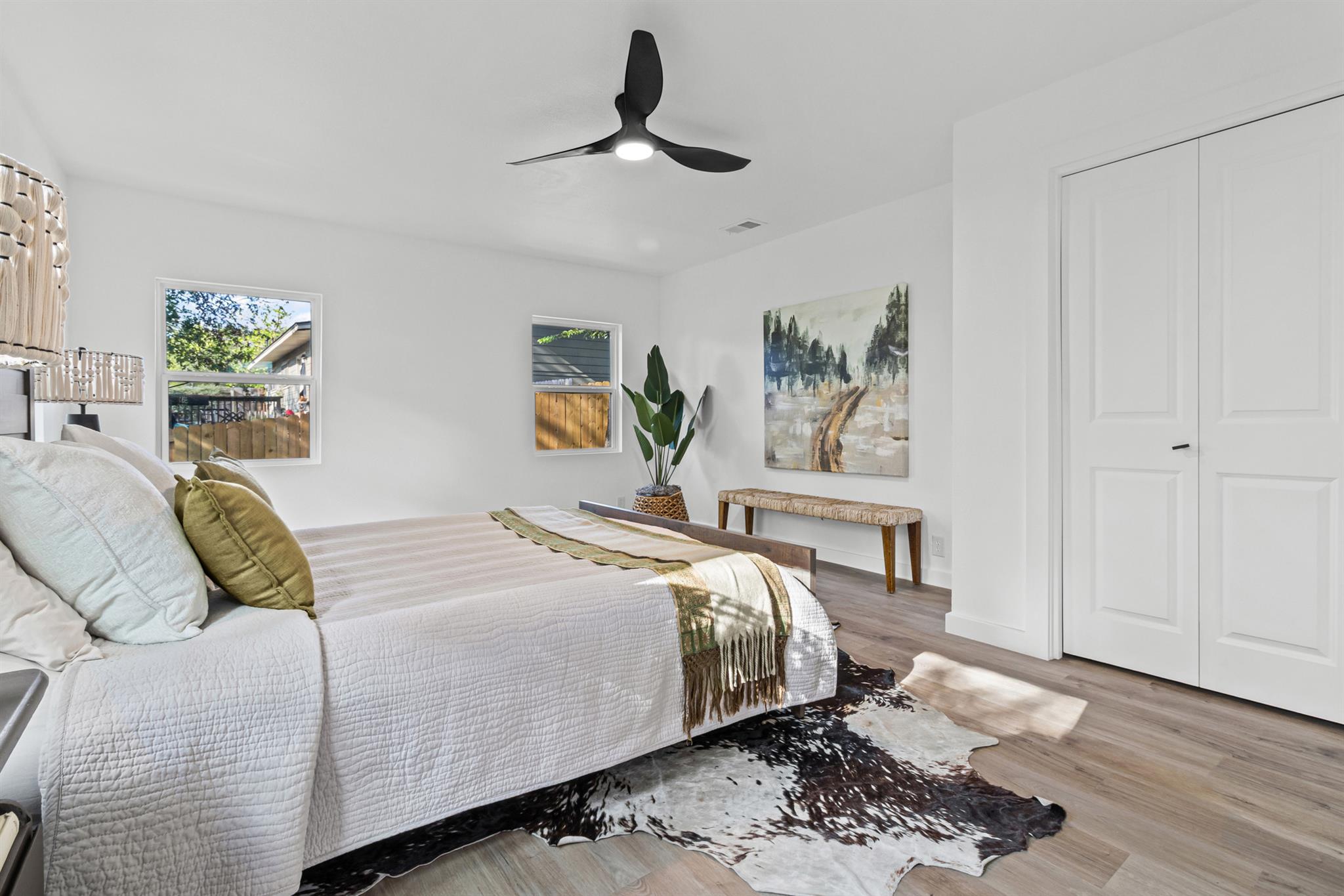 1601 N Redondo Dr, Austin, TX 78721