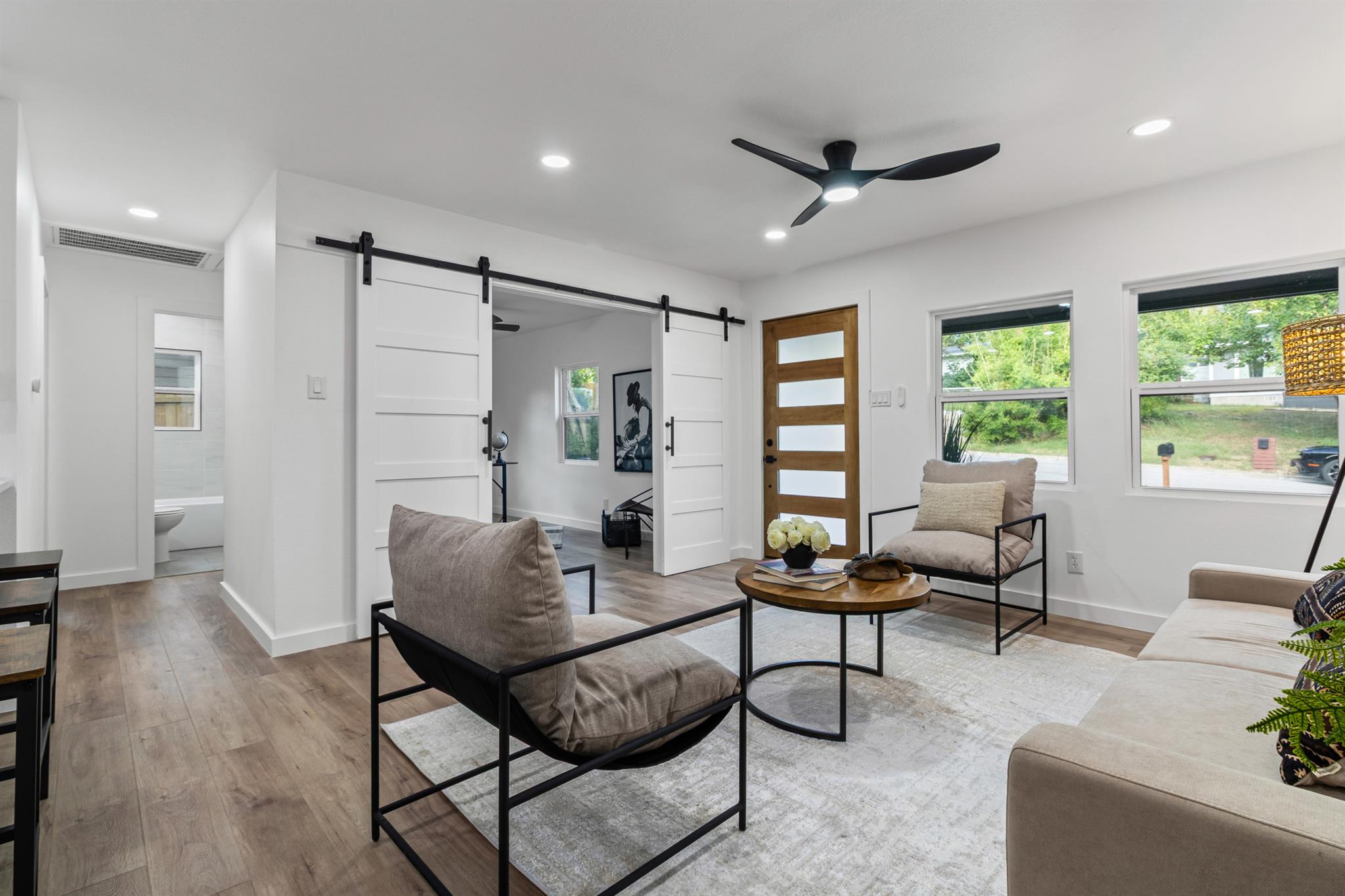 1601 N Redondo Dr, Austin, TX 78721