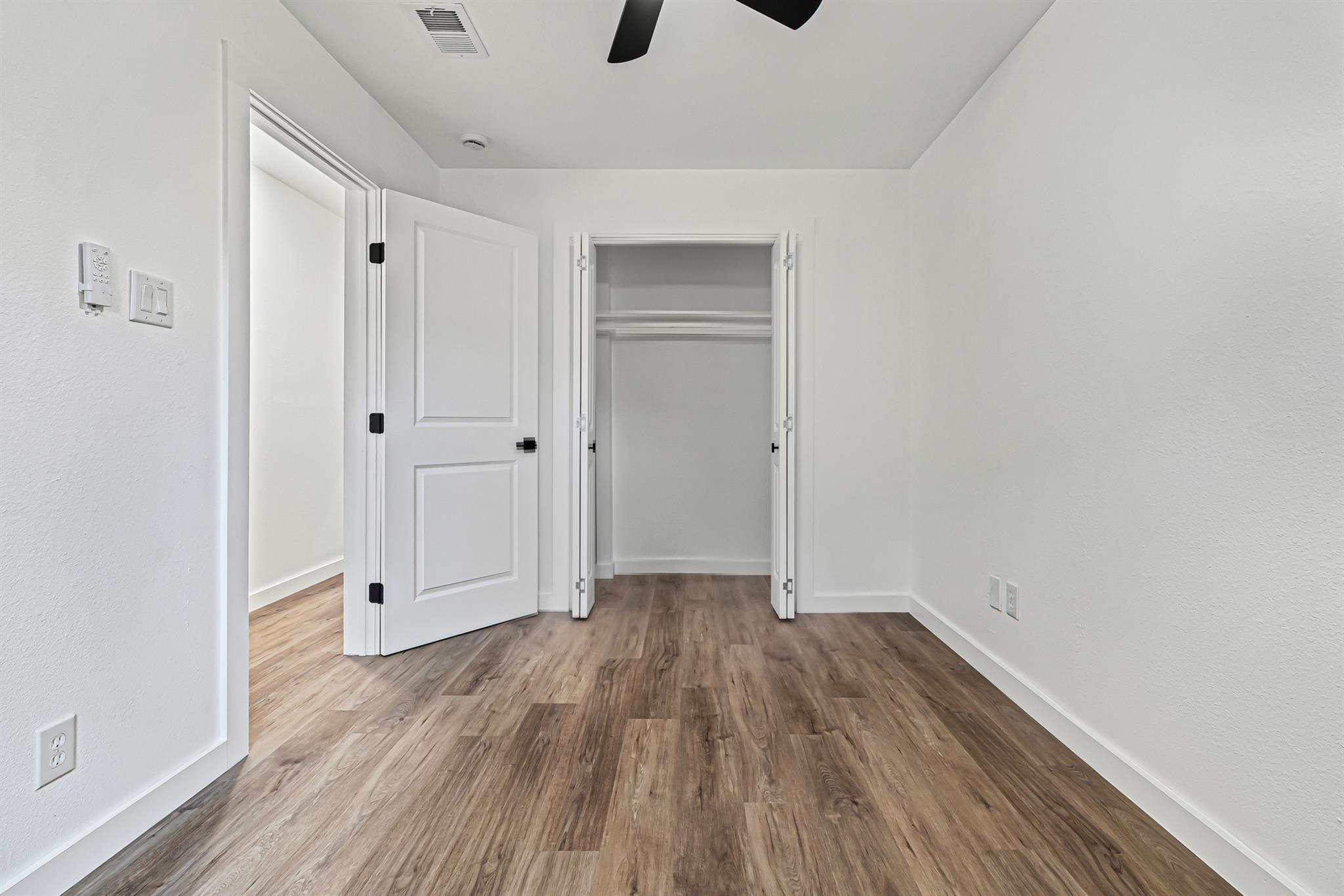 1601 N Redondo Dr, Austin, TX 78721