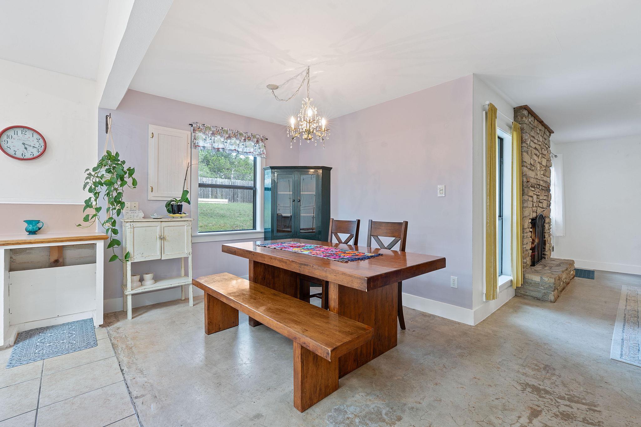 8705 S View Rd, Austin, TX 78737