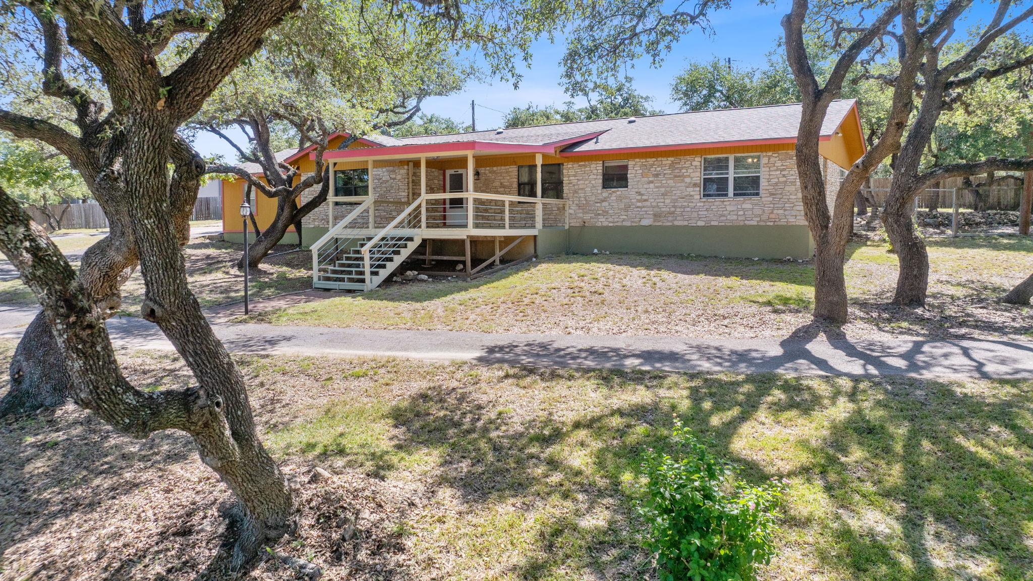 8705 S View Rd, Austin, TX 78737