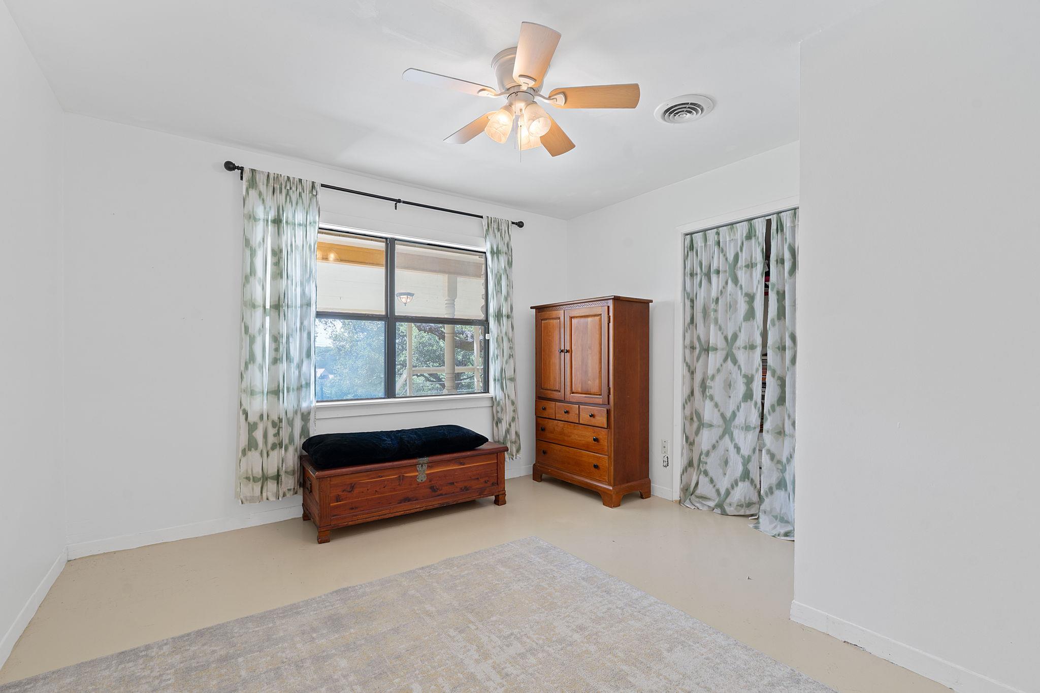 8705 S View Rd, Austin, TX 78737