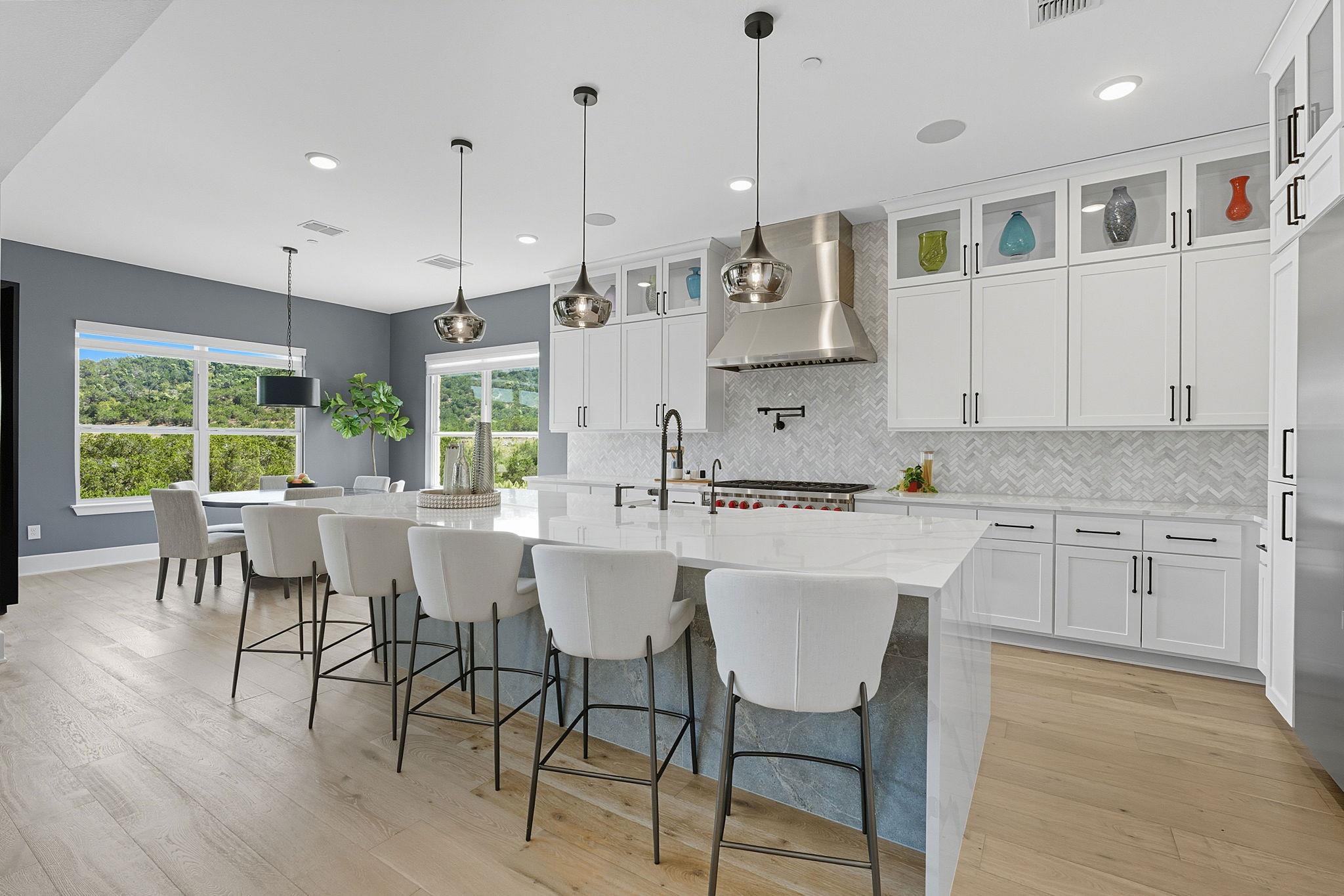 6817 Davenport Divide Rd, Austin, TX 78738