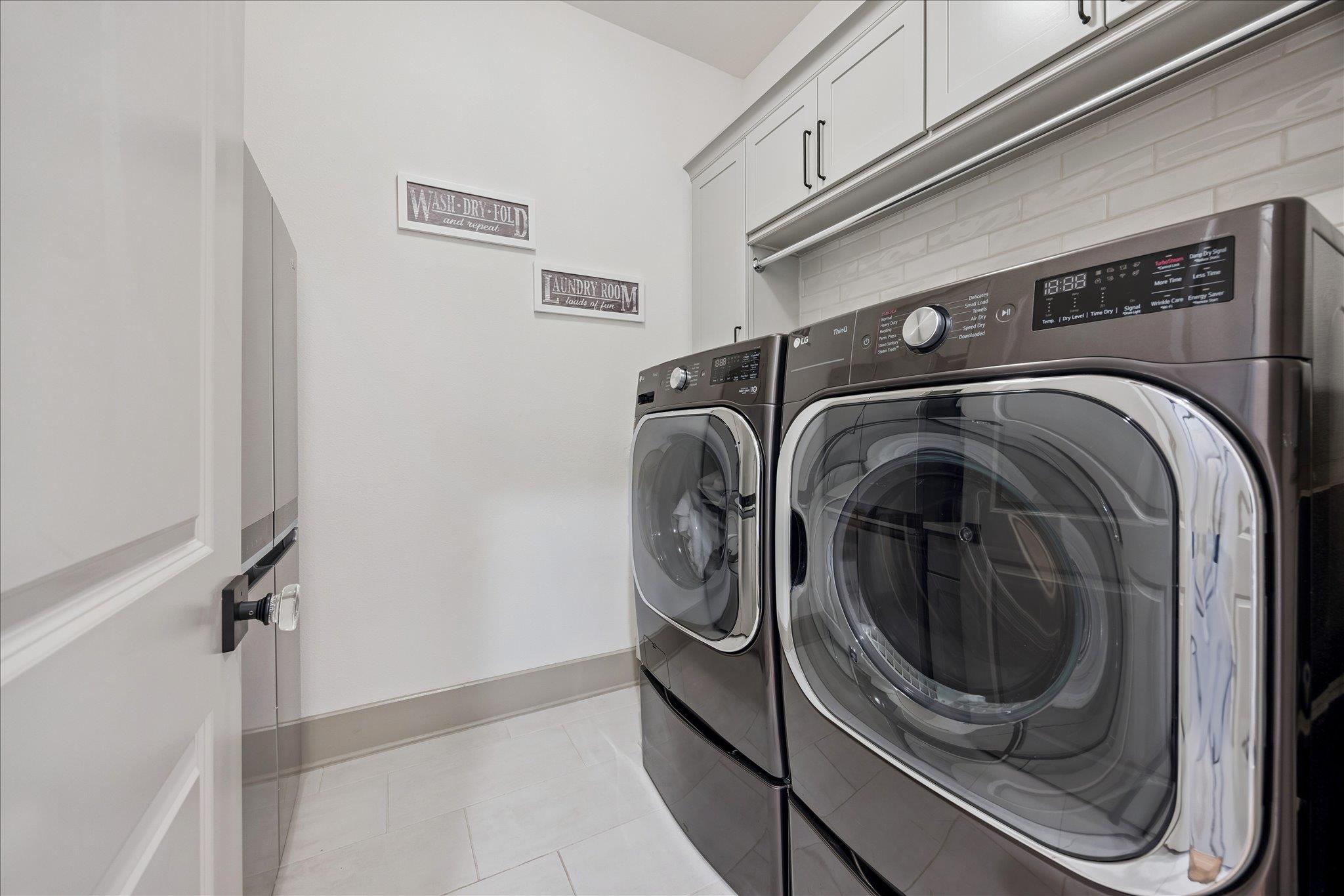 6817 Davenport Divide Rd, Austin, TX 78738