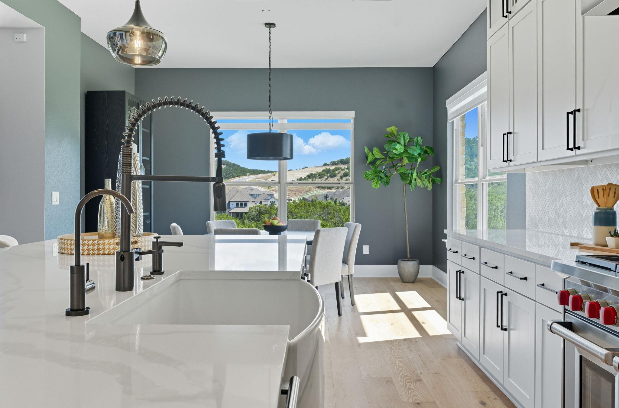 6817 Davenport Divide Rd, Austin, TX 78738