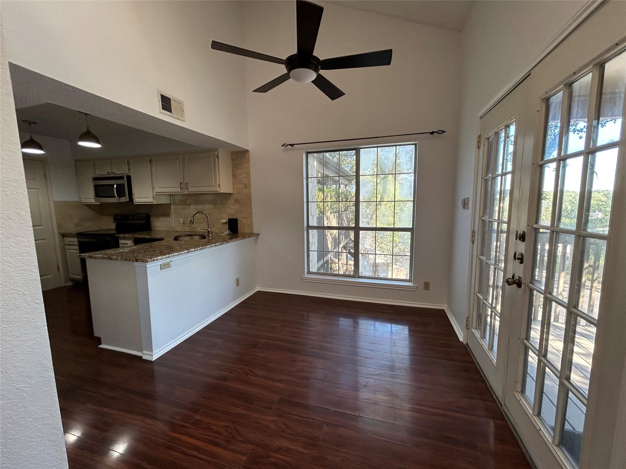 3809 Spicewood Springs Rd # 208, Austin, TX 78759