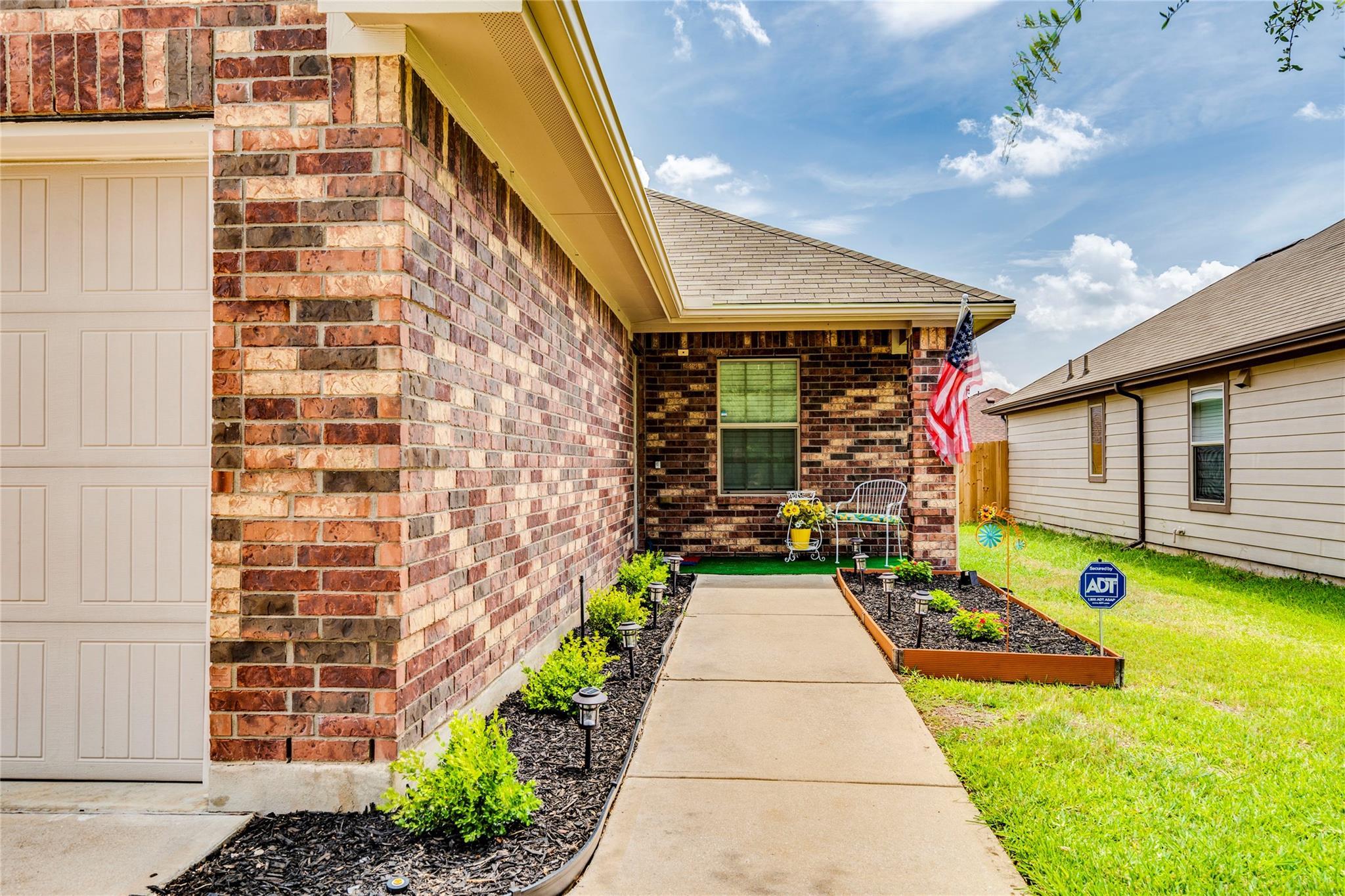 185 Housefinch Loop, Leander, TX 78641